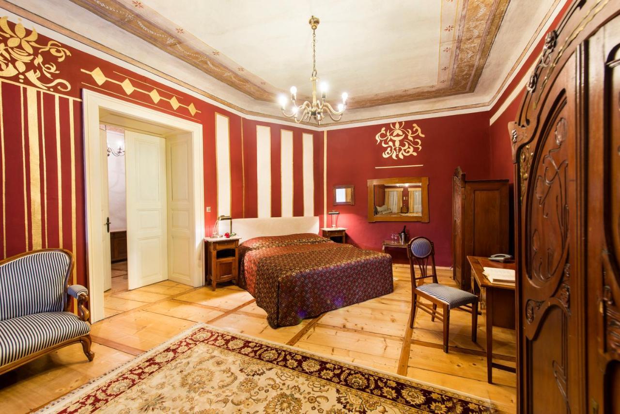 Chateau Grandcastle Liptovský Hrádok Buitenkant foto